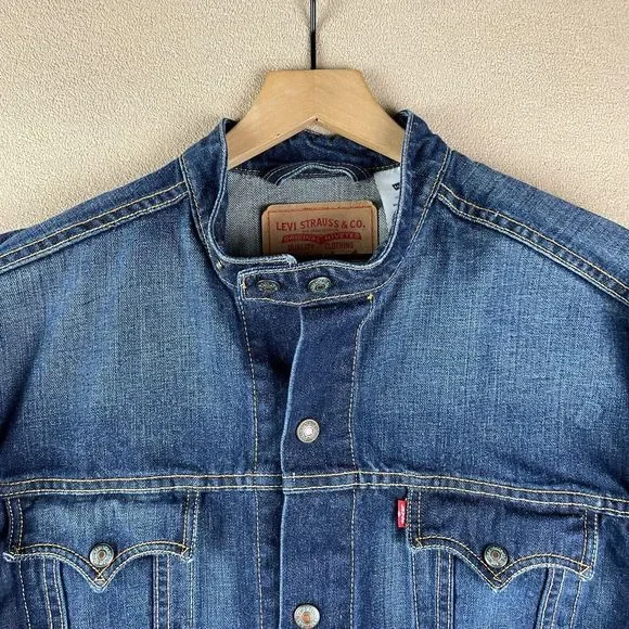 Levis Jacket Mens Extra Large Easy Rider Denim Medium Wash Trucker XL Biker Logo - Picture 10 of 16
